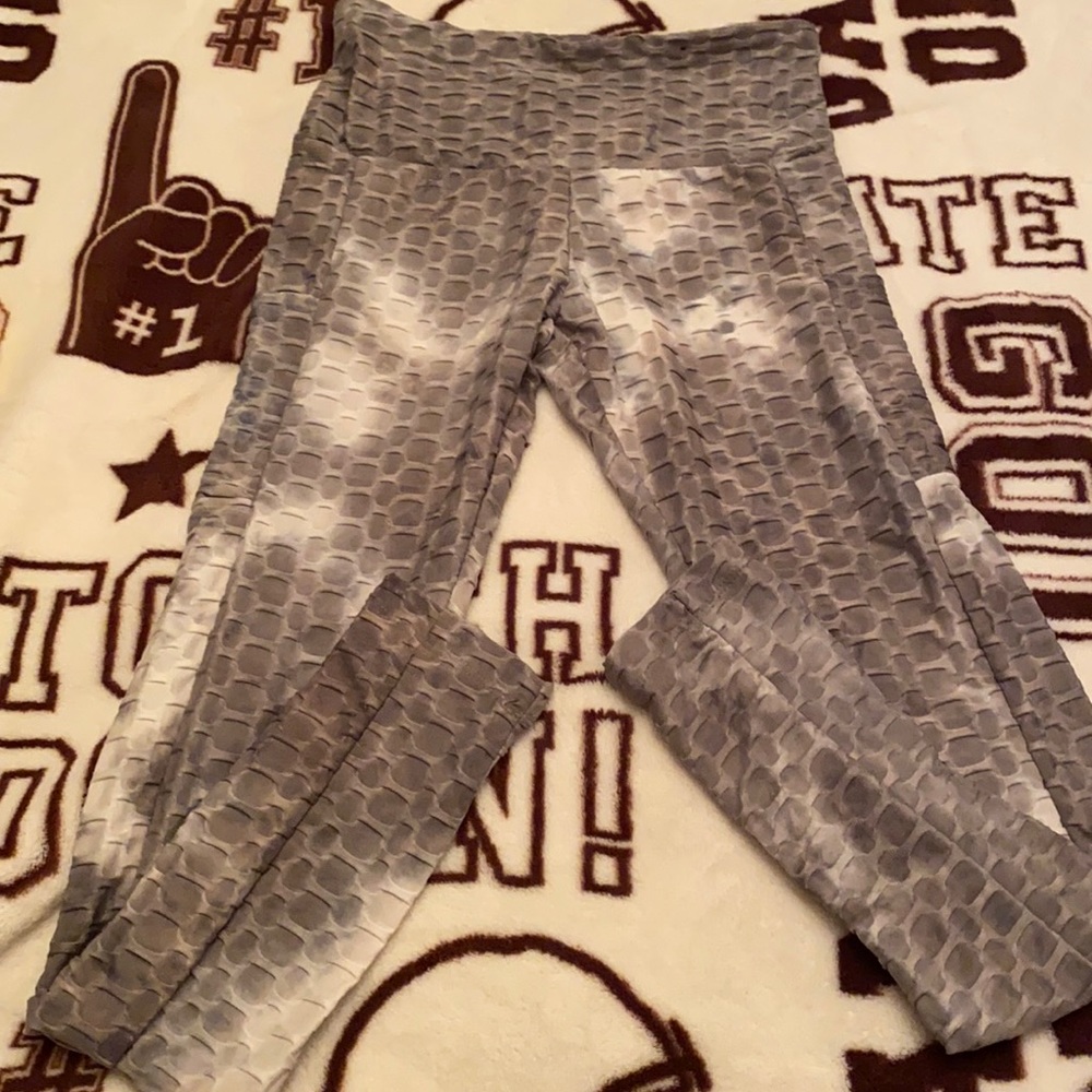 Honeycomb Leggings